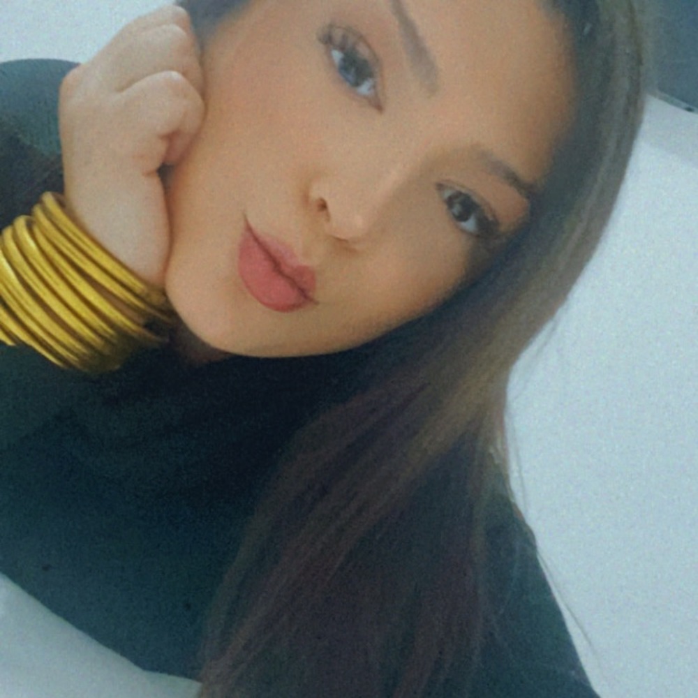 Meet your Posher, Christina